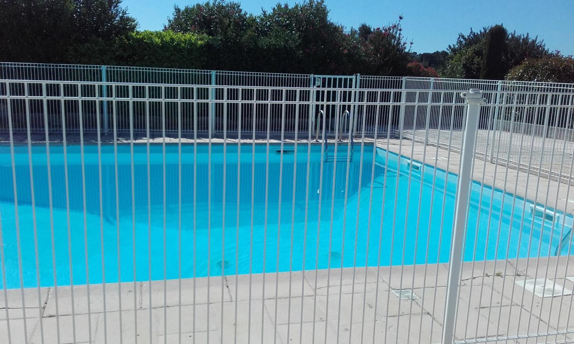 Appartement Vue Mer Piscines Parking Les Coraux Agay Plage Сен-Рафаэль Экстерьер фото